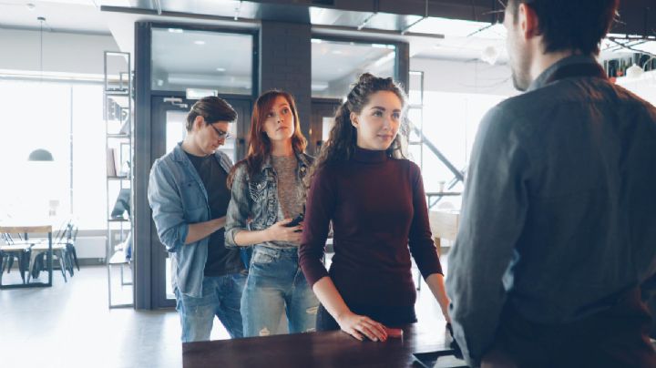 Para comer aquí, primero demuestra que mereces comer aquí