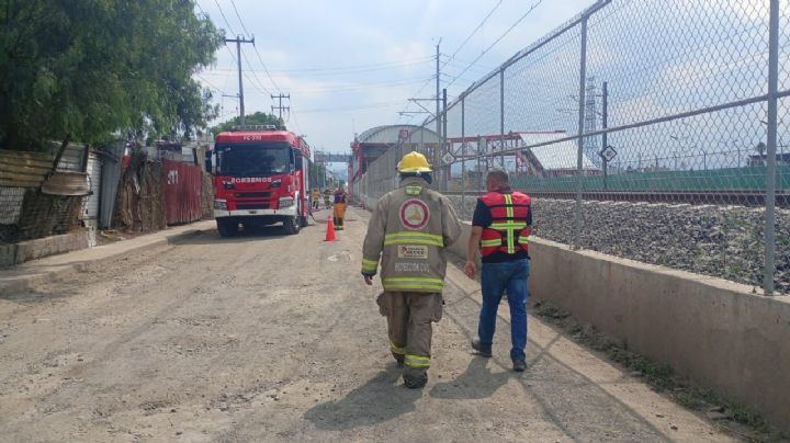 Desalojan a 200 habitantes de Tultitlán por fuga de gas en obras del Tren Suburbano