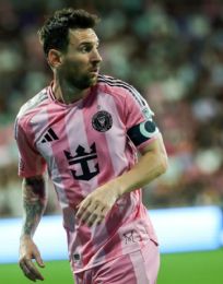 Foto descriptiva de: ¿Qué equipo compró Lionel Messi en España?