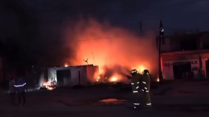 Fuerte incendio incomunica a vecinos de la Jorobas–Tula