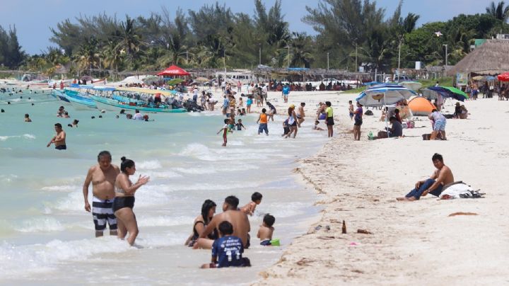Las 5 mejores playas de Yucatán para ir con niños; son las más tranquilas y con el oleaje bajo