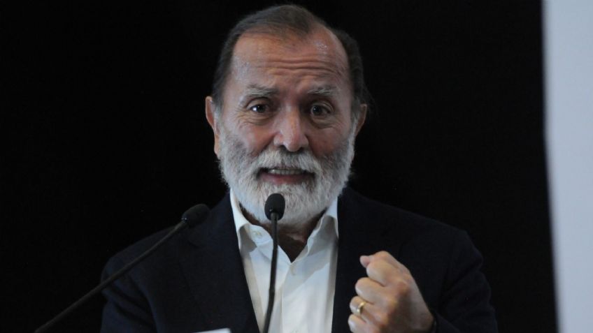 Empresas de Epigmenio Ibarra y del vocero de Morena adeudan impuestos desde 2020 y 2021