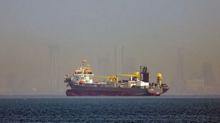 Francia y Reino Unido impulsan estrategia para mantener abierto el estrecho de Ormuz