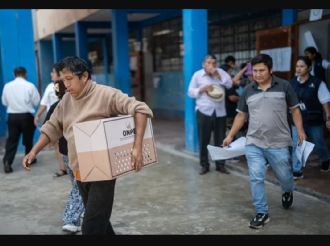 Elecciones en Perú: Tribunal anuncia 15 de mayo como fecha límite para balotaje