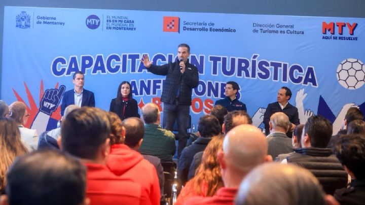 Capacita Monterrey a choferes y meseros para la atención al turista en el Mundial de Futbol