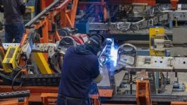 Foto que representa a Empleo en manufactura y maquila cae en febrero; baja 0.3%