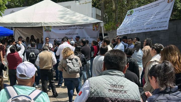 Por tercer día consecutivo, personal del IMSS Bienestar mantiene protestas en Veracruz