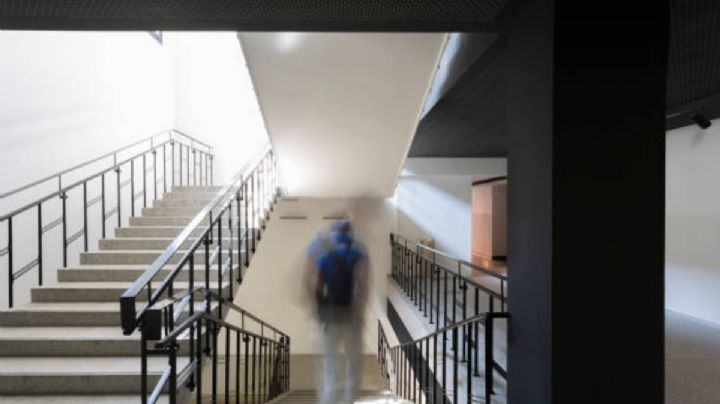 Deserción universitaria golpea a México: miles de universitarios dejan los estudios