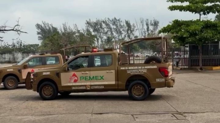 Privan de la libertad a Fernando Jiménez, trabajador de refinería Pemex en Minatitlán, afuera de hospital