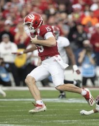 Foto descriptiva de: NFL Draft 2026: ¿qué es, cuándo y dónde ver la selección de jugadores universitarios?