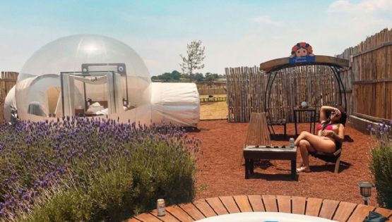 El pueblito en Hidalgo donde haces el glamping más exótico en esferas transparentes
