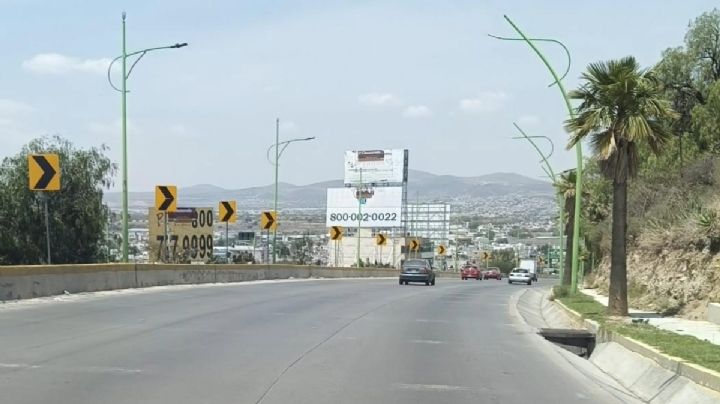 Pachuca endurece operativos contra publicidad irregular; hay dos detenidos: alcalde