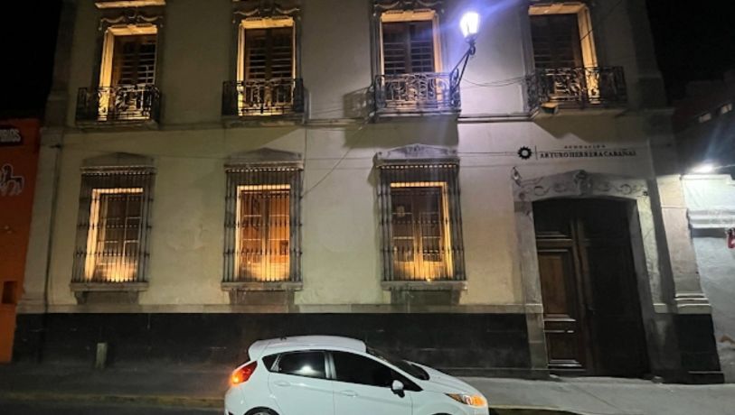 Sin informes recientes, Fundación Arturo Herrera pierde estatus activo ante autoridades