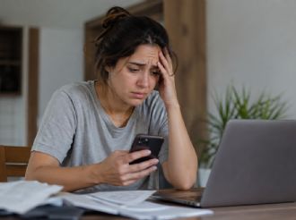 El riesgo de las apps financieras: así perdió una mujer acceso a sus ahorros