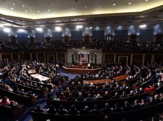 Rey Carlos III, en Congreso de EU, condena atentado del sábado contra Trump