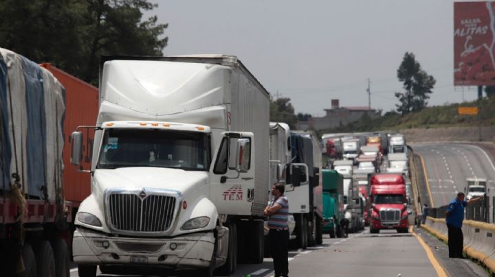 Caos en la México-Puebla por accidente, consulta tramos afectados y alternativas