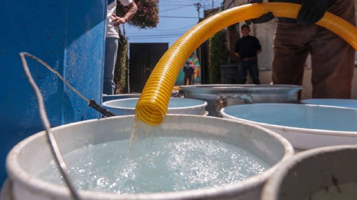 En la colonia Obregón llevan 3 meses sin agua y ha tenido que comprar pipas