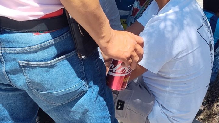 Pese a restricción para venta de alcohol, asistentes al viacrucis de Cubitos disfrutaron de bebidas