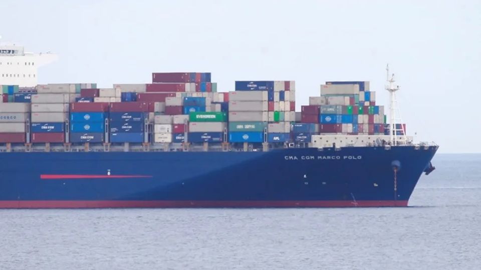 Desde finales de febrero de 2026, la navegación en esta zona se ha visto fuertemente comprometida debido al conflicto armado entre Irán, Estados Unidos e Israel.