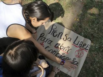 Políticos abusan de violencia política de género para censurar: expertos