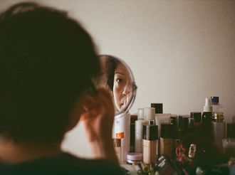 Síndrome del impostor: la batalla del 75% de mujeres por reconocer su éxito