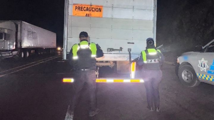 Se roban tráiler con tequila Centenario valuado en 2 millones de pesos