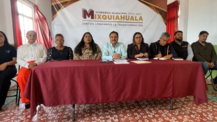 Alcalde de Mixquiahuala exige a síndica probar corrupción y la acusa de uso personal de vehículo oficial