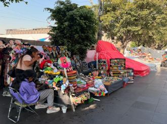 Regresa ambulantaje a centro histórico pese a operativo de “liberación”