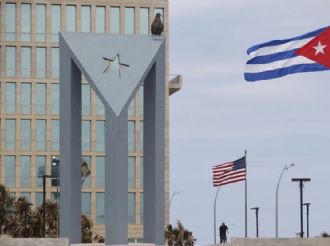 Trump amenaza con “tomar el control” de Cuba y endurece sanciones