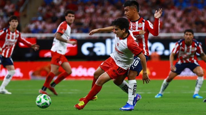 Tigres golea a Chivas en la ida de los cuartos de final de la Liga MX