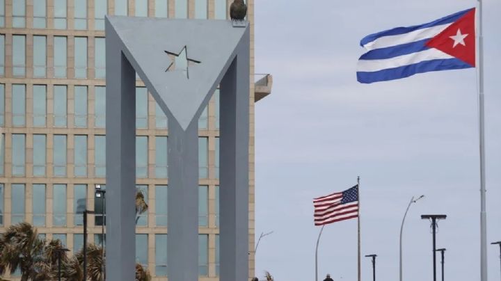 Trump amenaza con “tomar el control” de Cuba y endurece sanciones