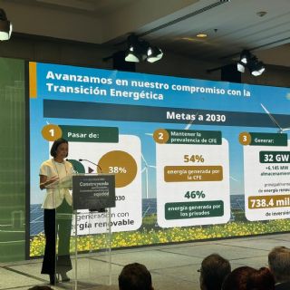 Pemex enfrenta año “complejo” por deuda y vencimientos: Sener