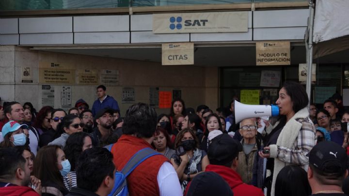 Los cuatro funcionarios del SAT y de Bienestar sancionados por corruptos