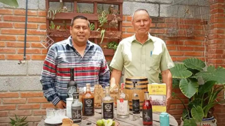 Disfruta un mezcalito en el festival de este municipio de Guanajuato