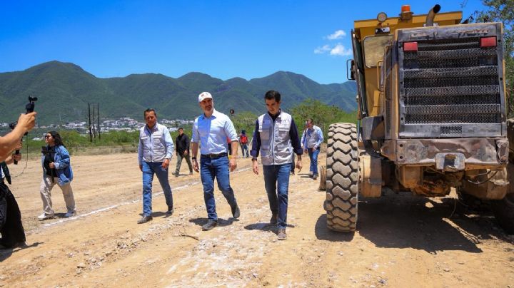 Inician obras de conexión en avenida Acueducto en Monterrey