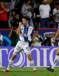 Foto descriptiva de: Pachuca vence a Pumas en la ida de la semifinal de la Liga MX