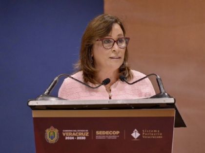 Nahle llama “títeres” a los regios como promotores turísticos de Nuevo León
