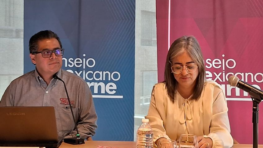 Gusano barrenador deja pérdidas por 1,850 mdd a México tras cierre fronterizo de EU al ganado