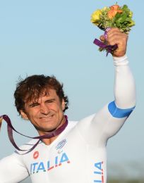 Foto descriptiva de: La trágica historia detrás del éxito de Alex Zanardi en la Fórmula 1