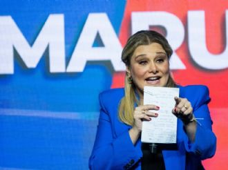 "Estoy firme en mi cargo", dice Maru Campos ante amagos de juicio político
