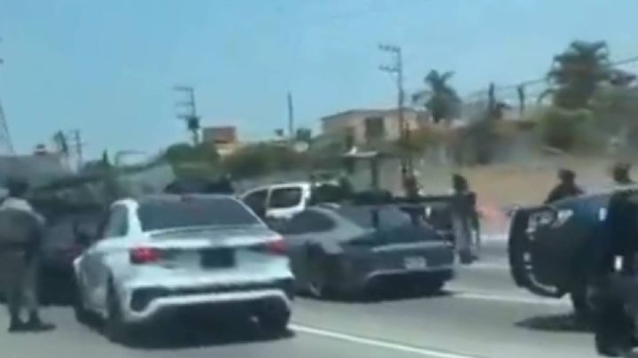 Detienen a 4 conductores de autos deportivos de lujo tras persecución en el Paso Exprés de Cuernavaca