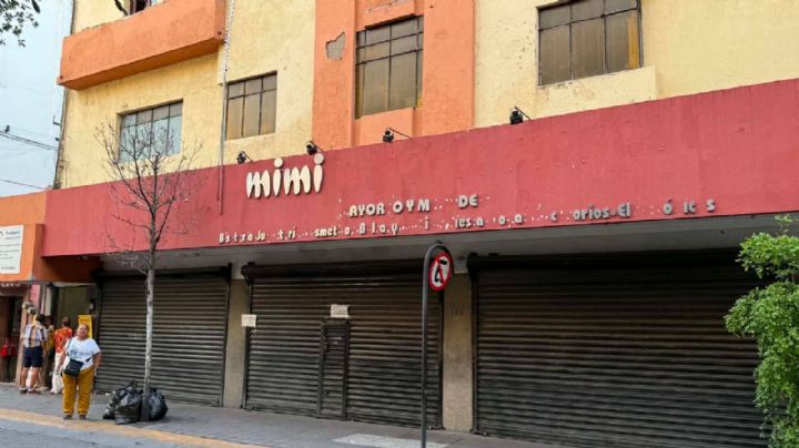 Clausurada: atrás de la presidencia, tienda Mimi vendía toda clase de baratijas de China