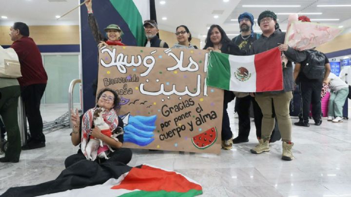 Activista mexicana regresa de Turquía tras fallar misión humanitaria rumbo a Gaza