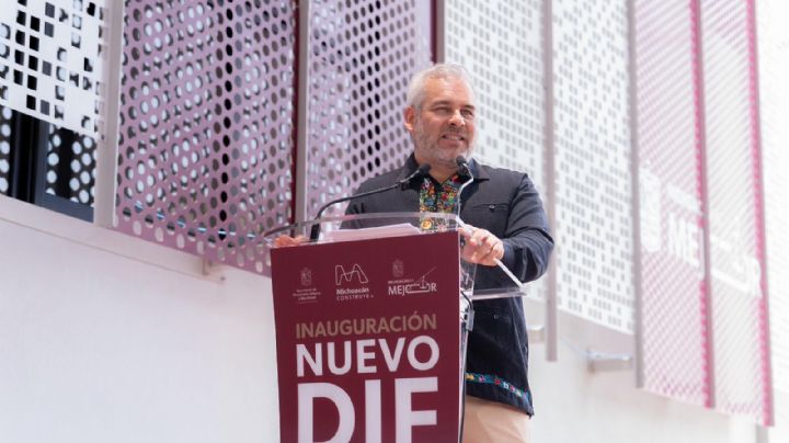 Inaugura Bedolla nuevo DIF Uruapan; dará dignidad y justicia social a miles de familias