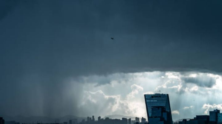Pronostican fuertes lluvias y posibles inundaciones en la CDMX este fin de semana