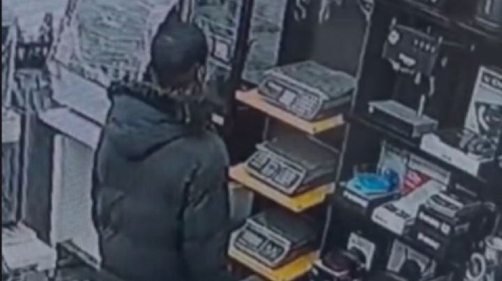 Captan robo en negocio de avenida Juárez en Pachuca; comercio pide mantenerse alerta