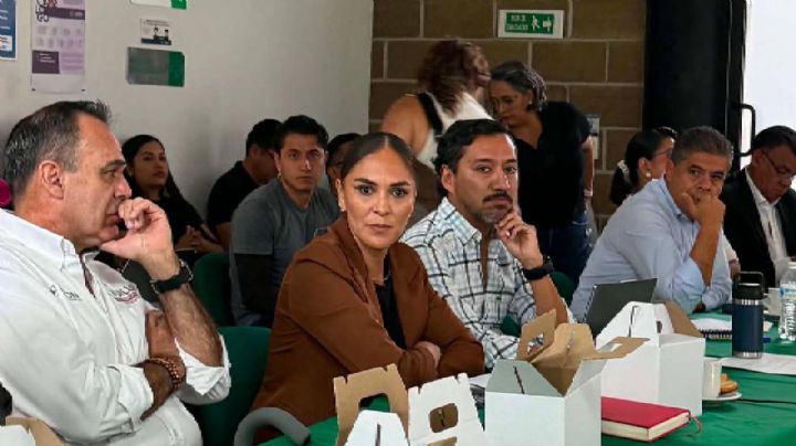 Director de comunicación Enrique Avilés dejó plantados a 9 regidores; no atendió llamado oficial