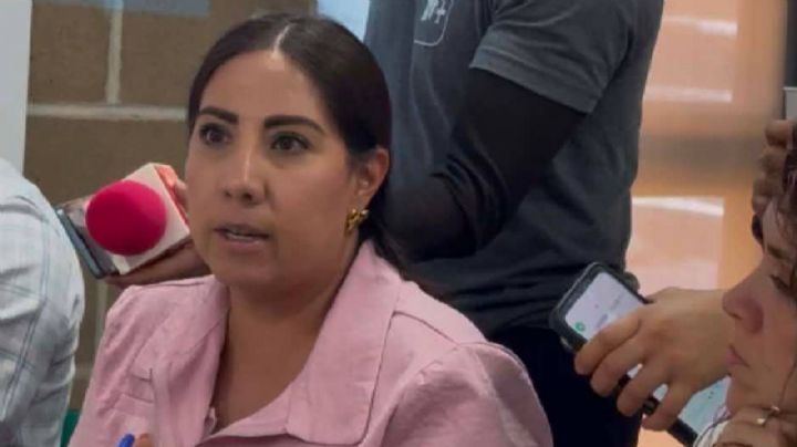 Regidora cuestiona derroche de 14 millones en esculturas en lugar de arreglar barrios