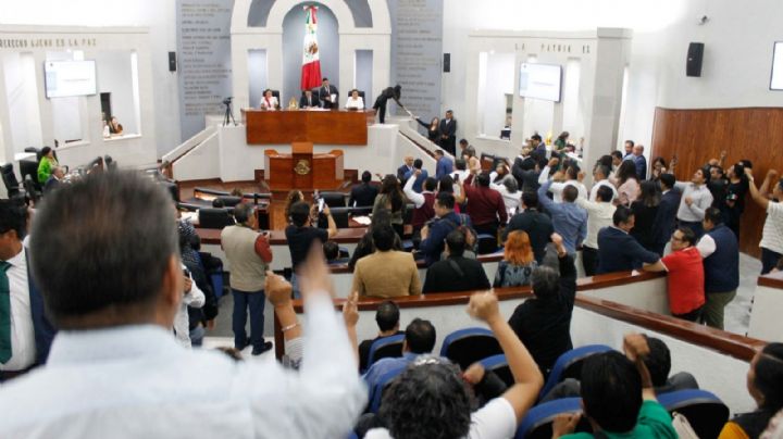 "Ley Esposa" se cae en SLP; hombres y mujeres podrán ser candidatos a gubernatura