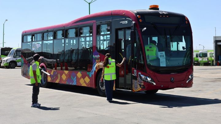 Guindas y coloridos, así es el diseño del nuevo Tuzobús que circulará en Pachuca
